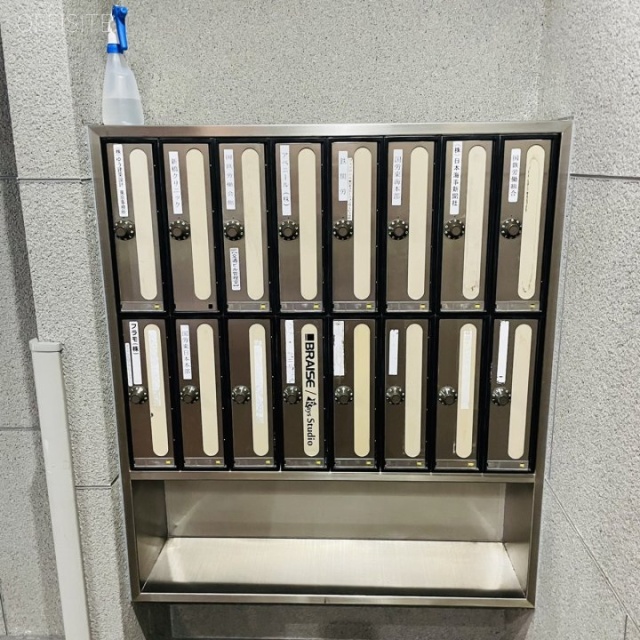 交通ビル 郵便受け