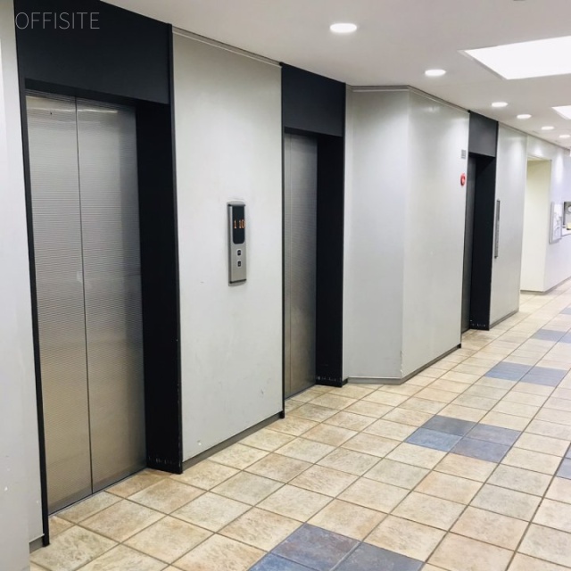 西新宿昭和ビル エレベーター