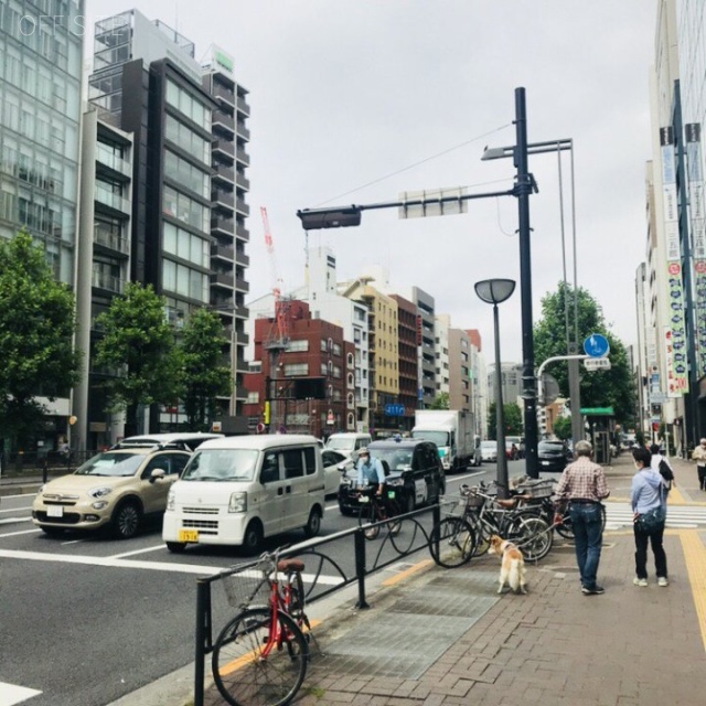 松本館ビル ビル前面道路