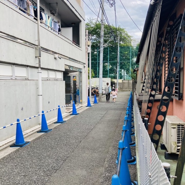 阿佐谷下田ビル ビル前面道路