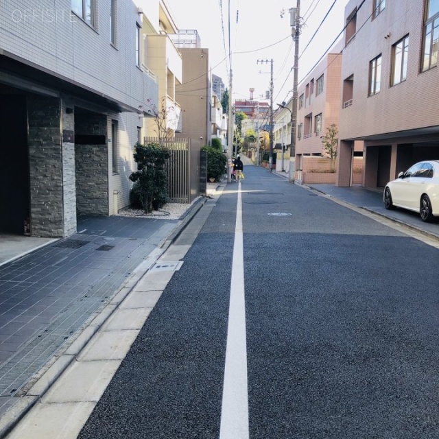 アーバンベルデ高輪 前面道路