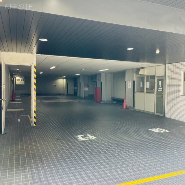 錦ハーモニービル 駐車場