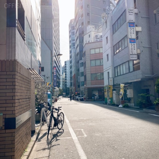 リードシー渋谷道玄坂ビル 前面道路