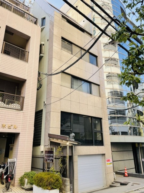 佐藤ビル 外観