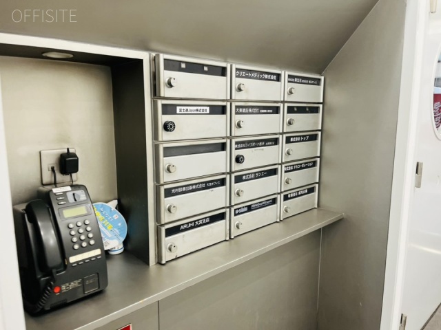 UNO(ウノ)ビル エントランス