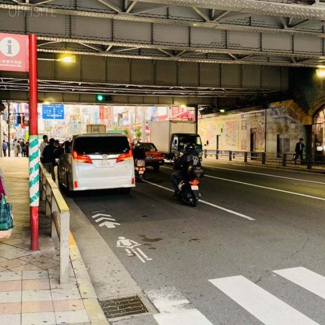 タムラビル　ビル前面道路