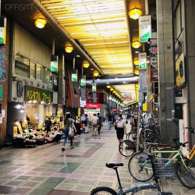 スカイワードビル ビル前面道路