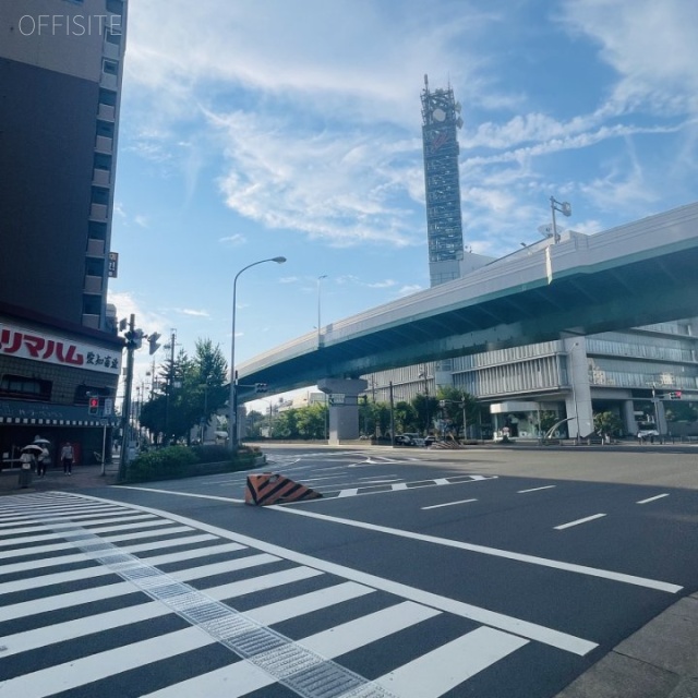 東別院3番出口ビル 前面道路