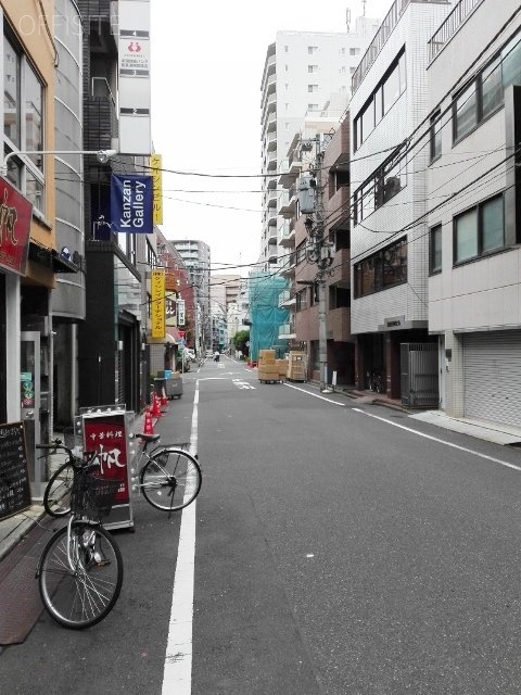 ブリランテ ビル周辺道路