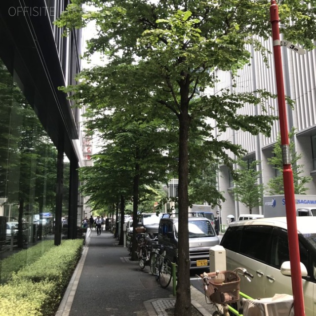日本橋TIビル ビル前面道路