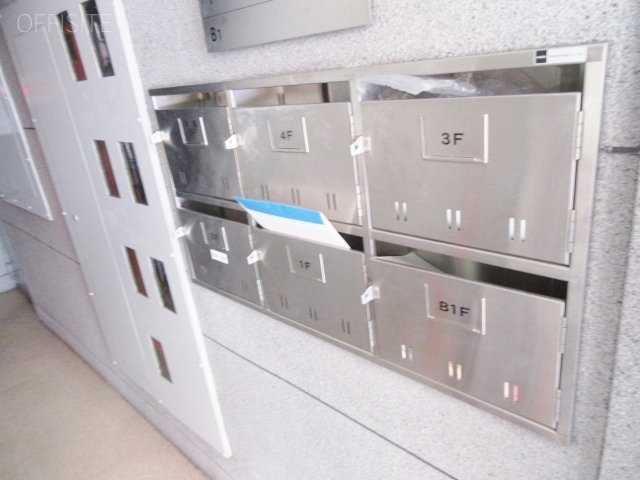 西新宿ビル 郵便受け