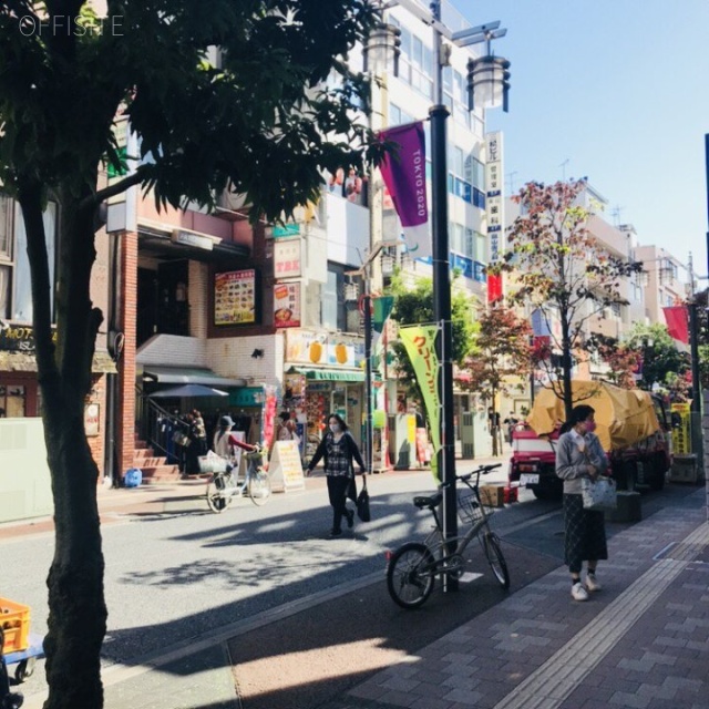 SKCビル ビル前面道路