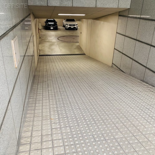 MID日本橋堀留町ビル 駐車場