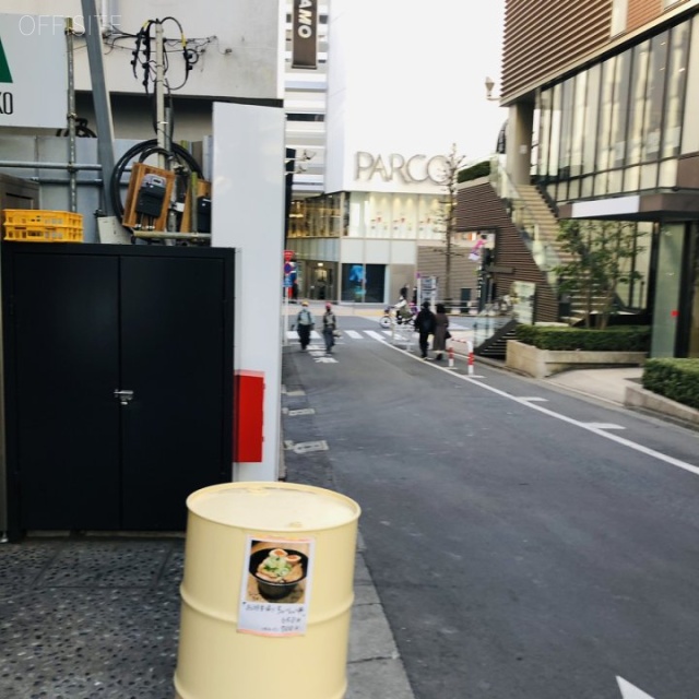 S:vort渋谷神南 ビル前面道路