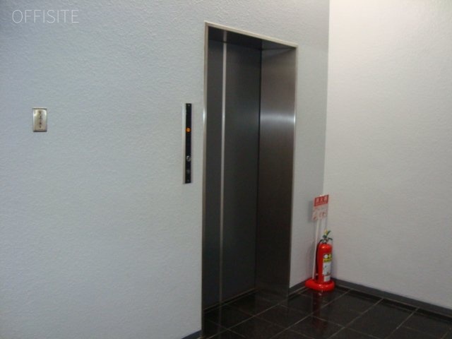 建装ビル 画像