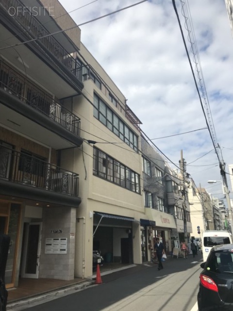 アラキビル 外観