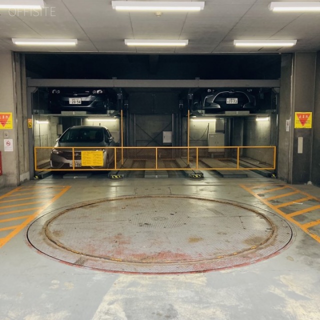 西新宿三晃ビル 4階【403】 123.52坪　駐車場