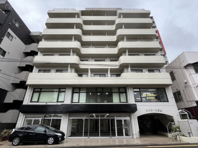 サンパークビル　外観