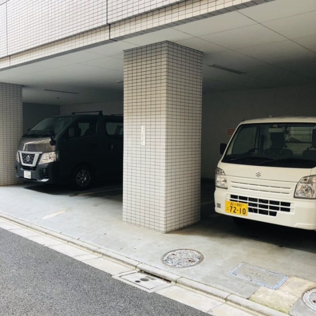 メゾンド平和田ビル 駐車場
