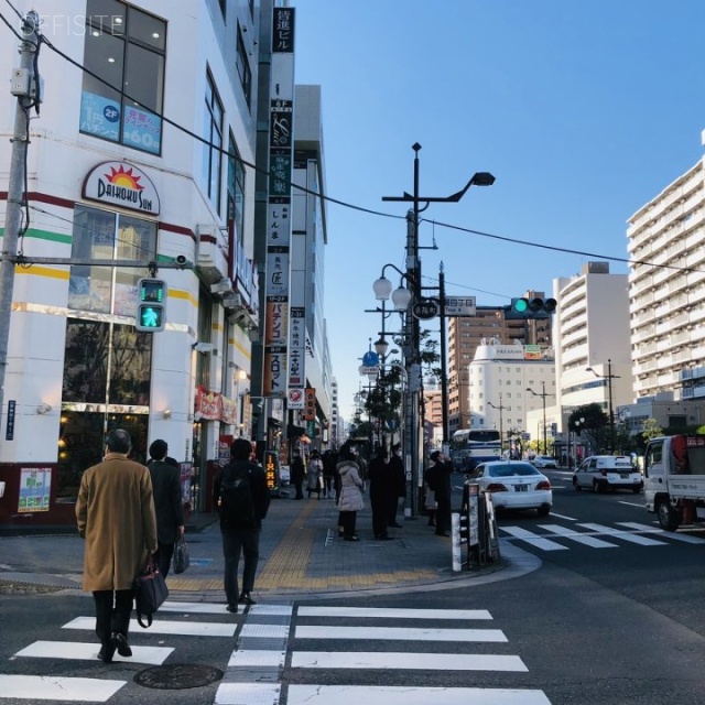 セキネビル ビル前面道路