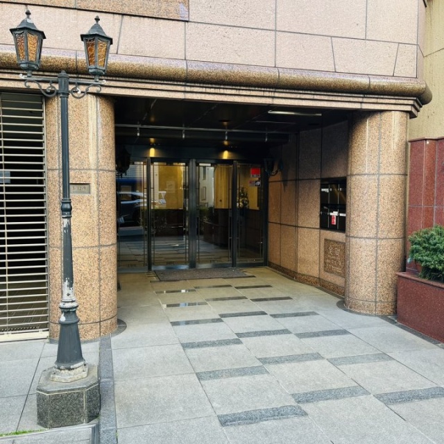 喜多ビル エントランス