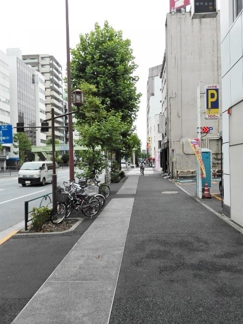 ハイツ神田岩本町 ビル周辺道路