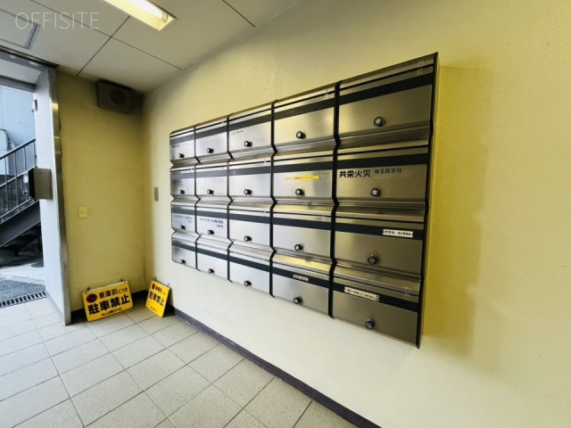 山崎ビル　エントランス