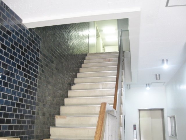 神山ビル 画像