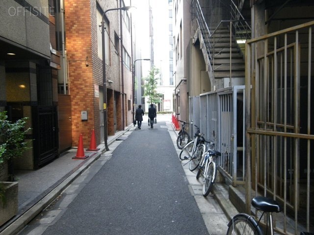 いすゞビル 画像
