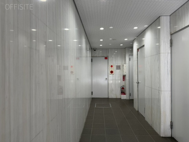 山手ビル3号館　エントランス