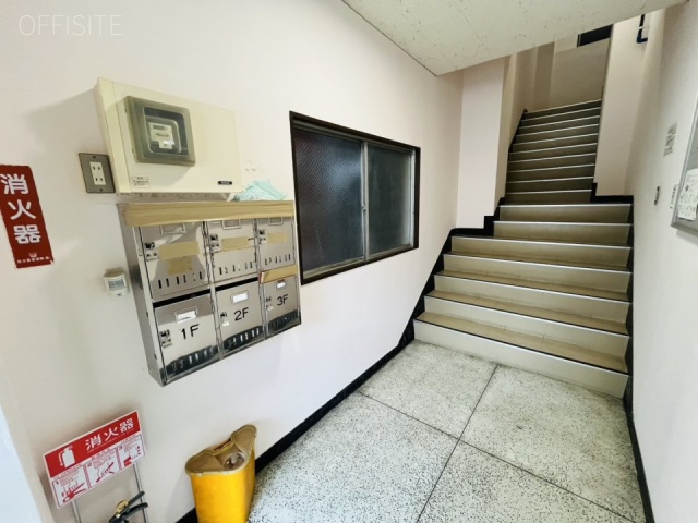 水野ビル　エントランス