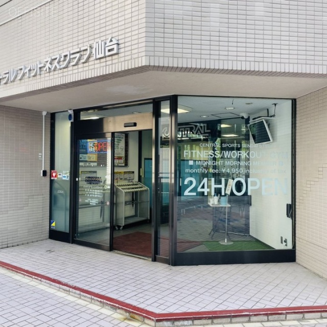 仙台セントラルビル 店舗出入口