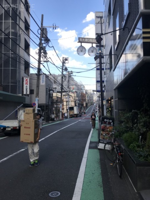 新宿NTビル 周辺