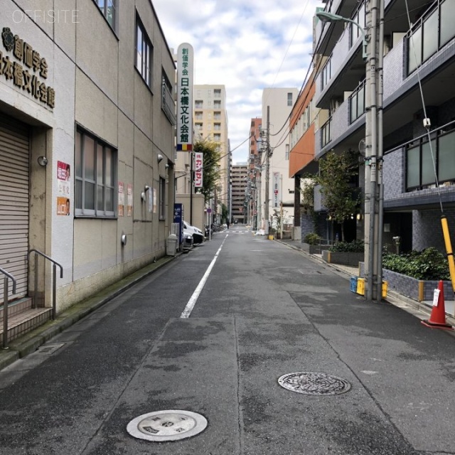 日本橋中洲ビル ビル前面道路