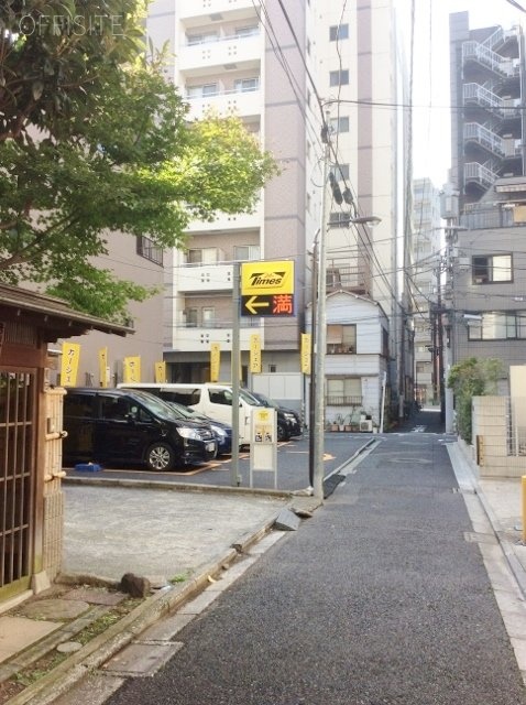 マルエスビル ビル周辺道路