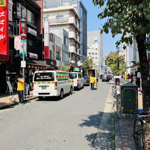 広尾KKビル　前面道路