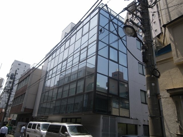 ワールドカラー本社ビル 画像