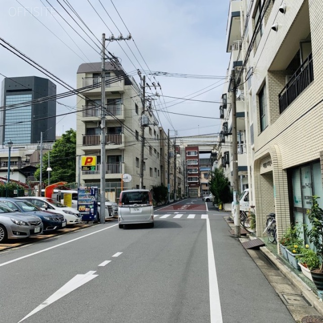 田辺コーポ ビル前面道路