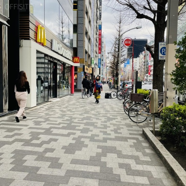 浜田ビル ビル前面道路