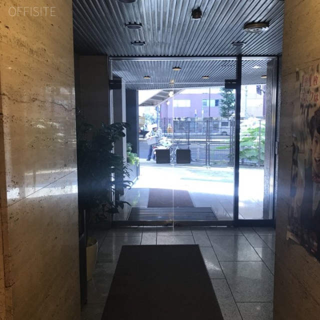 玉川ビル エントランス