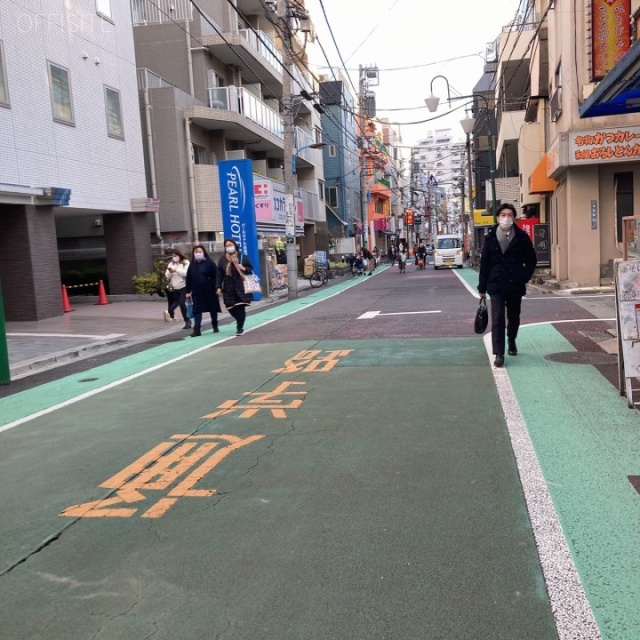 近藤ビル ビル前面道路