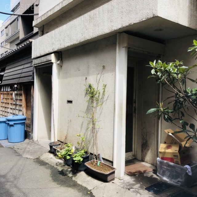 三栄ビル別館 外観