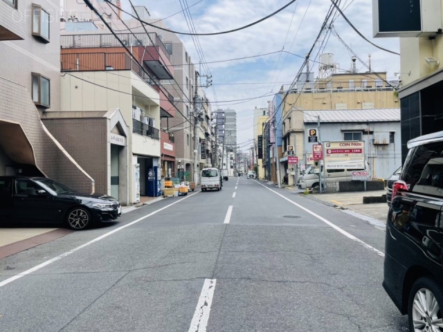 菊池ビル　前面道路