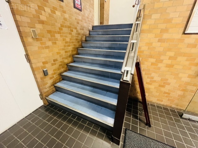 サンキビル エントランス