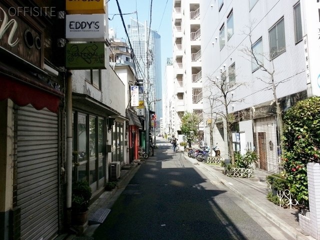 新月会館ビル 画像