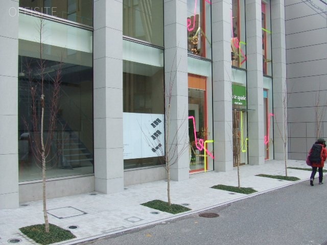 R2ビル 画像