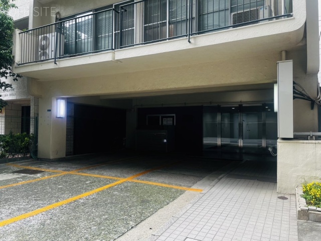 元赤坂マンション　外観