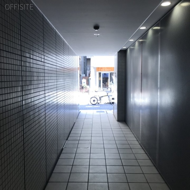 テラス銀座ビル エントランス