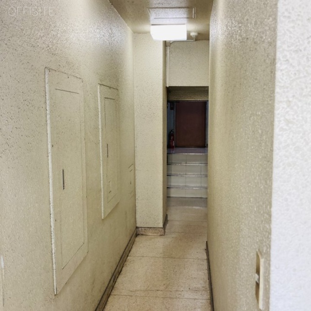 甲州屋ビル エントランス