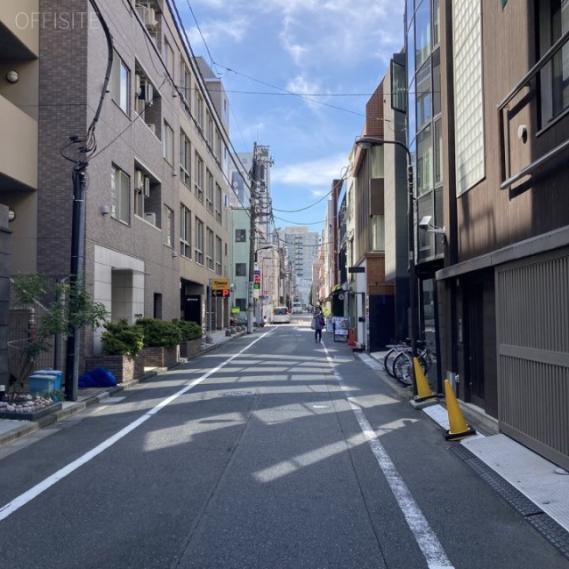 九段下宝タワービル 前面道路